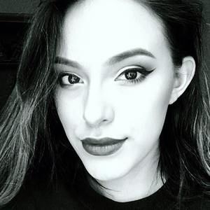 Meet your Posher, Gillian